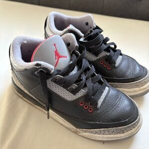 Kids Jordan’s retro OG 3 black cement